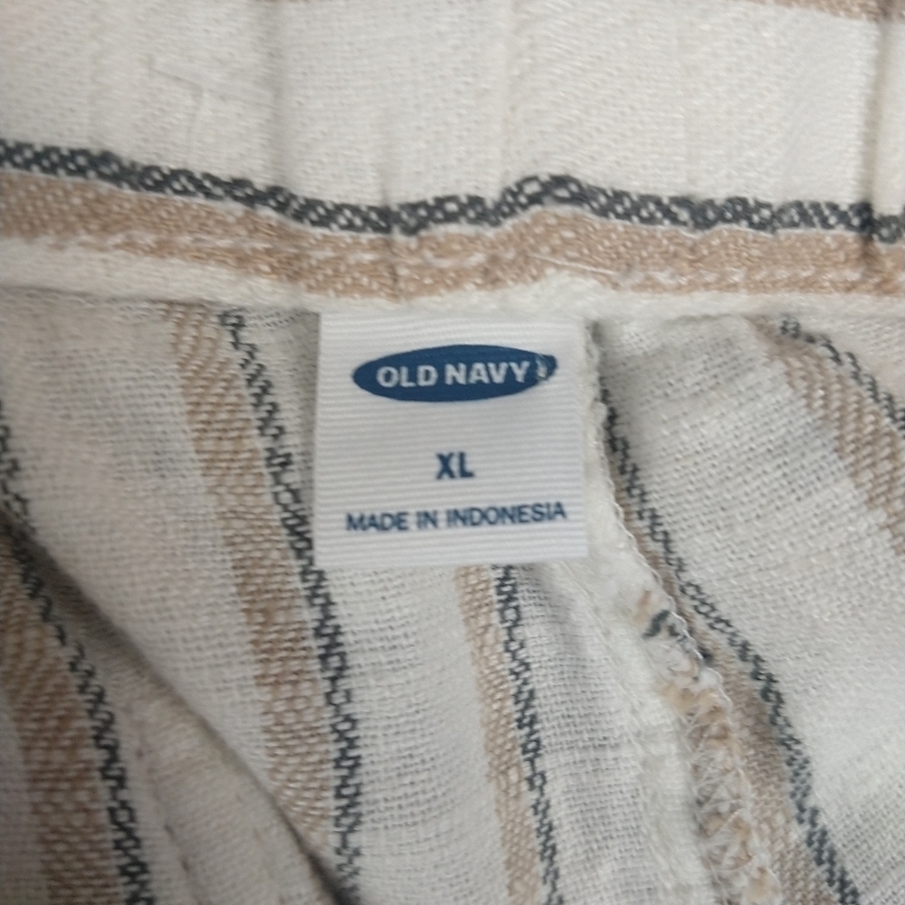 Old Navy Dobby Stripe pants - Picture 8 of 8